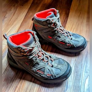 Denali childrens hiking boots